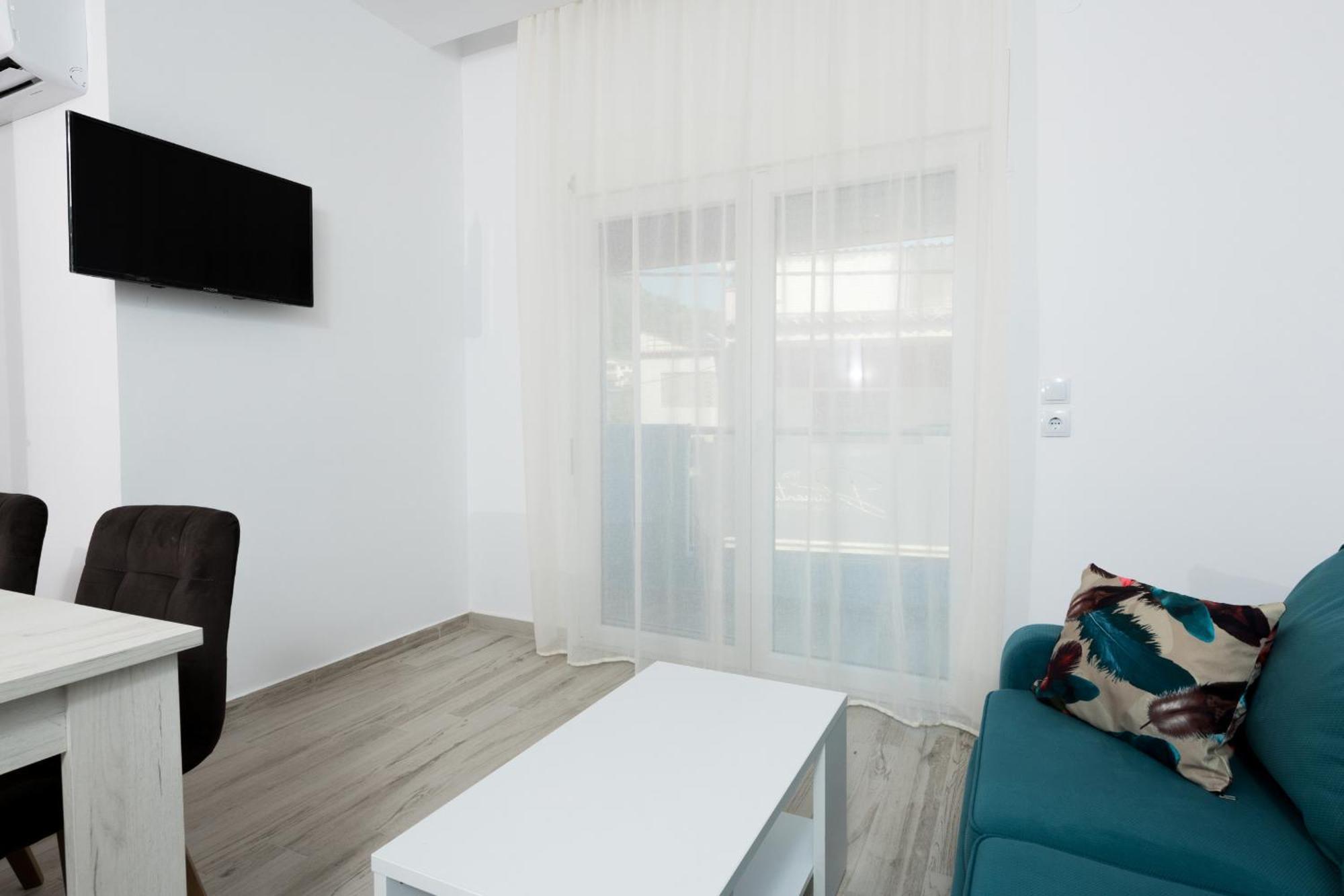 Diamanti Apartments Downtown Limenas  Room photo